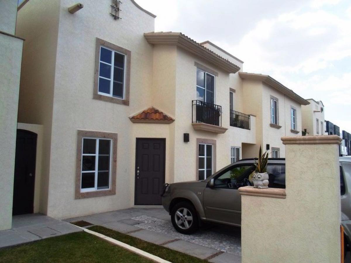 3 bedrooms House in Queretaro, Mexico No. 162354