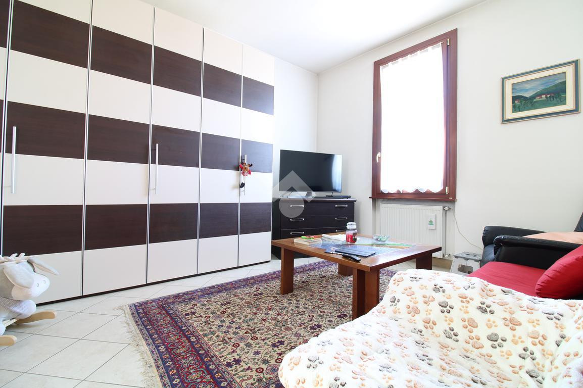 2-salle Appartement à Fossalta di Portogruaro, Italy No. 168059
