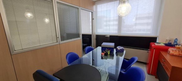 74m² Office in Ravenna, Italy No. 261176 5