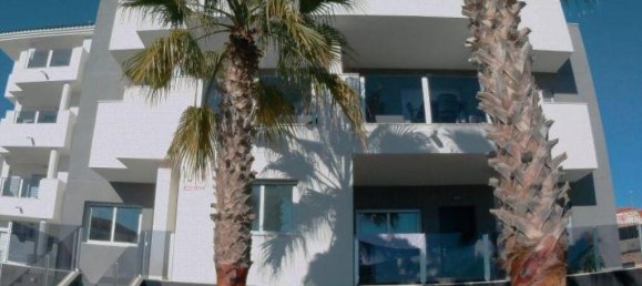Apartamento de 2 dormitorios en Alicante, Spain No. 117379 10