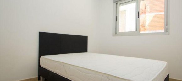 Apartamento de 2 dormitorios en Alicante, Spain No. 117379 8