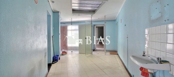 Escritório em Le Petit-Quevilly, France 285 m² N.º 362183 8