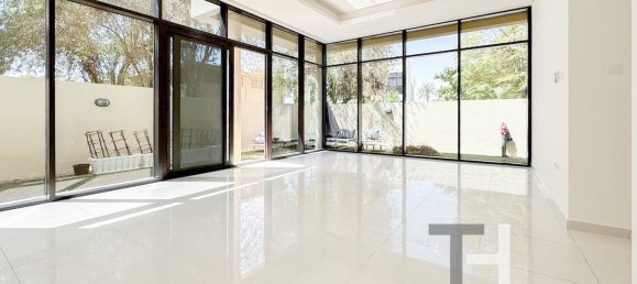 Villa T3 em DAMAC Hills (Akoya by DAMAC), UAE N.º 95988 10