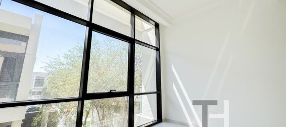 Villa T3 em DAMAC Hills (Akoya by DAMAC), UAE N.º 95988 3