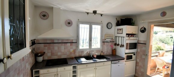 2 bedrooms Villa in Roquebrune-sur-Argens, France No. 298044 9