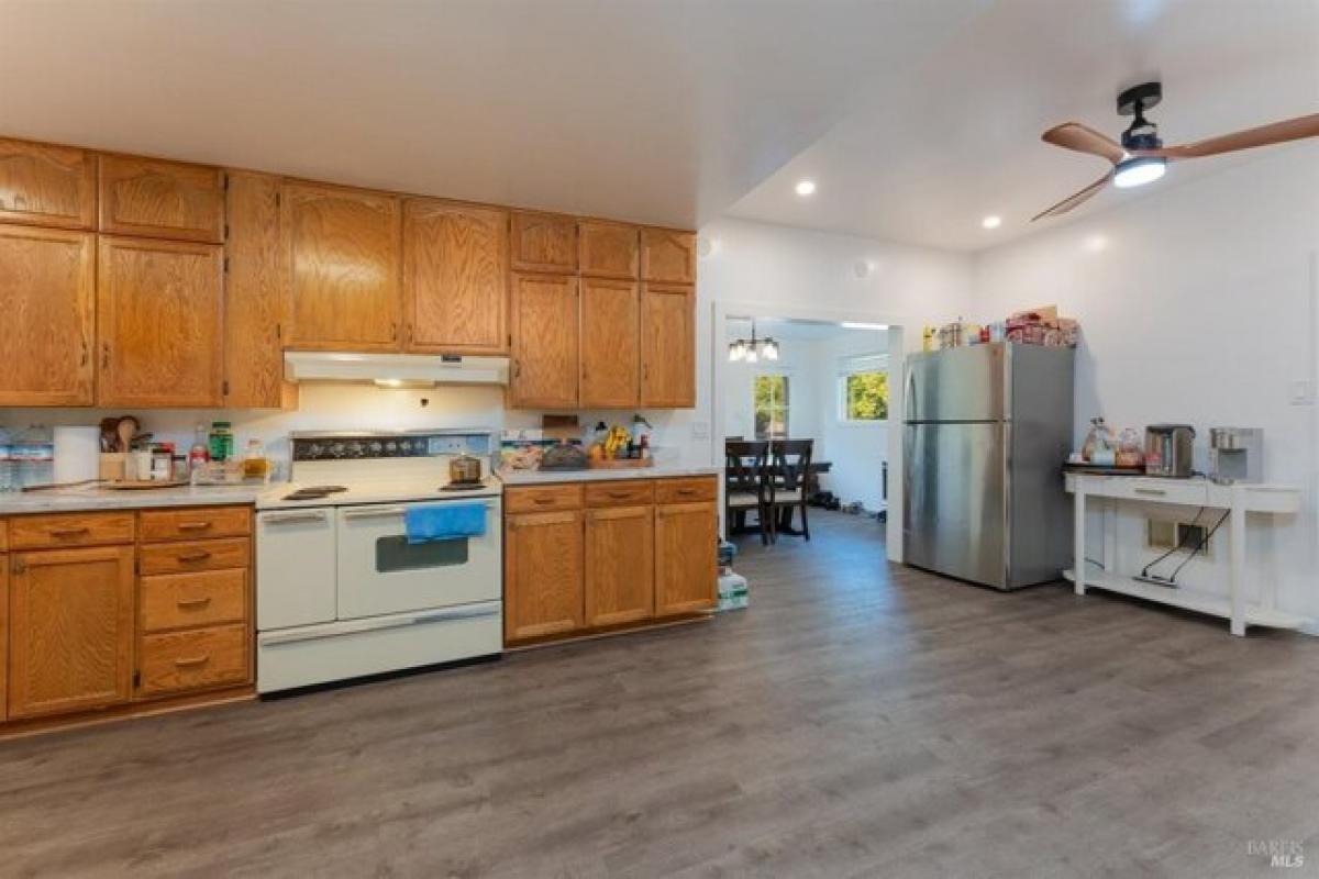 3 bedrooms House in Hopland, USA No. 417329