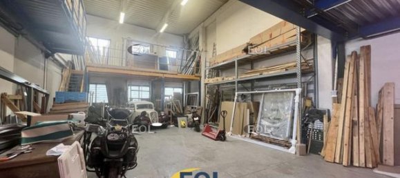 Gewerbliche Immobilie in Pierrefitte-sur-Seine, France 380m², Nr. 354939 2