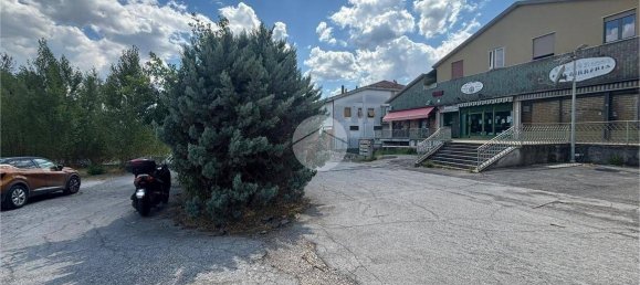 Propriété commerciale à Terni, Italy 120m² No. 267709 8