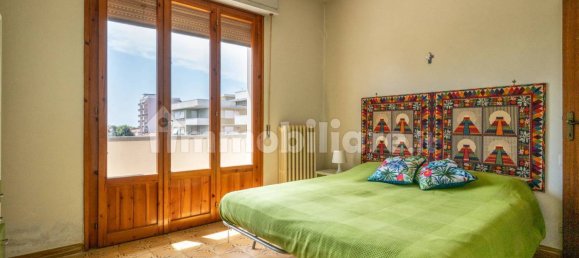 Apartamento de 2 dormitorios en Rosignano Marittimo, Italy No. 262596 9