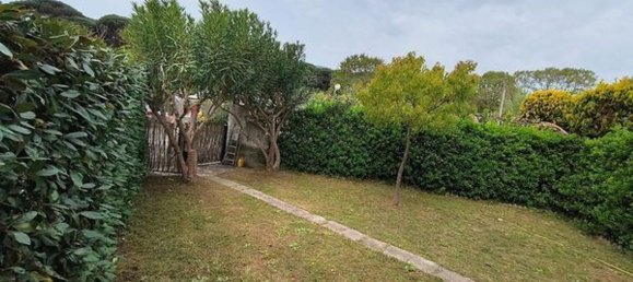 3 bedrooms Villa in Fondi, Italy No. 337032 9