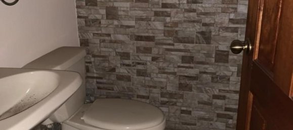 3 bedrooms House in Santa Ana, Costa Rica No. 863 4