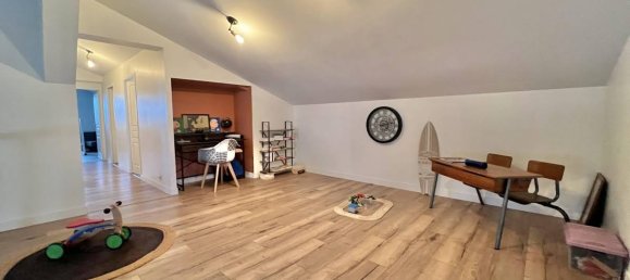 5 bedrooms House in Orvault, France No. 201971 14