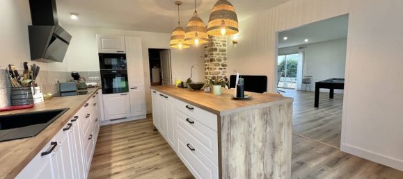 5 bedrooms House in Orvault, France No. 201971 7