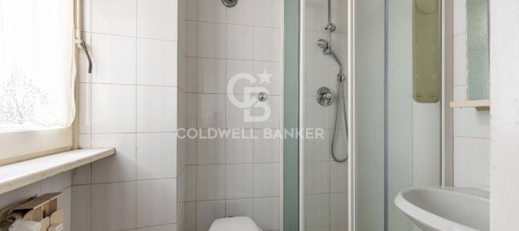 3 bedrooms Apartment in Rome, Italy No. 53111 19