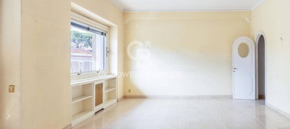 3 bedrooms Apartment in Rome, Italy No. 53111 6