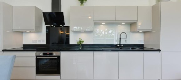 2 غرف نوم شقة في Leatherhead, United Kingdom رقم 9708 4