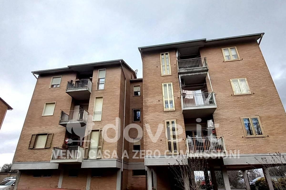 4 rooms Apartment in Cinigiano, Italy No. 27457
