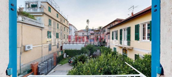 2 Schlafzimmer Wohnung in Alassio, Italy, Nr. 280990 8