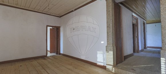 3 bedrooms House in Castanheira de Pera, Portugal No. 17329 18