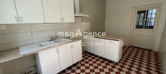 Casa de 3 dormitorios en Orne, France No. 352836 2