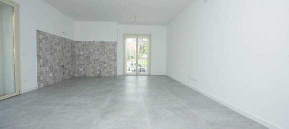 3-Zimmer Wohnung in Monterotondo, Italy, Nr. 38601 2