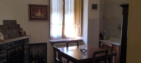 3 rooms Apartment in Licciana Nardi, Italy No. 48522 23
