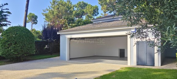 4 bedrooms Villa in Almada, Portugal No. 202476 5