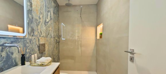 4 bedrooms Villa in Almada, Portugal No. 202476 19