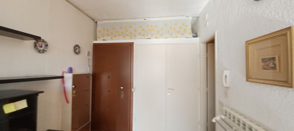 Estudio en Trezzano sul Naviglio, Italy No. 318506 18