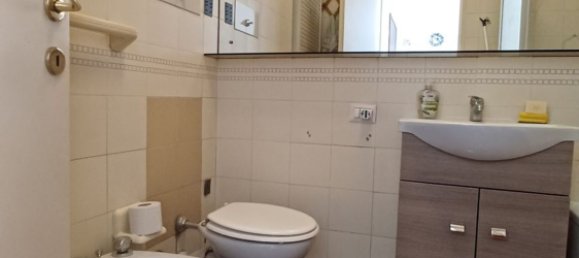 Estudio en Trezzano sul Naviglio, Italy No. 318506 10