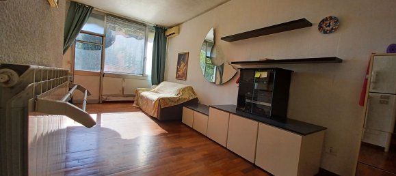 Estudio en Trezzano sul Naviglio, Italy No. 318506 14