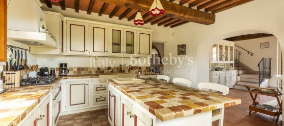 6 bedrooms House in Palaia, Italy No. 56868 13