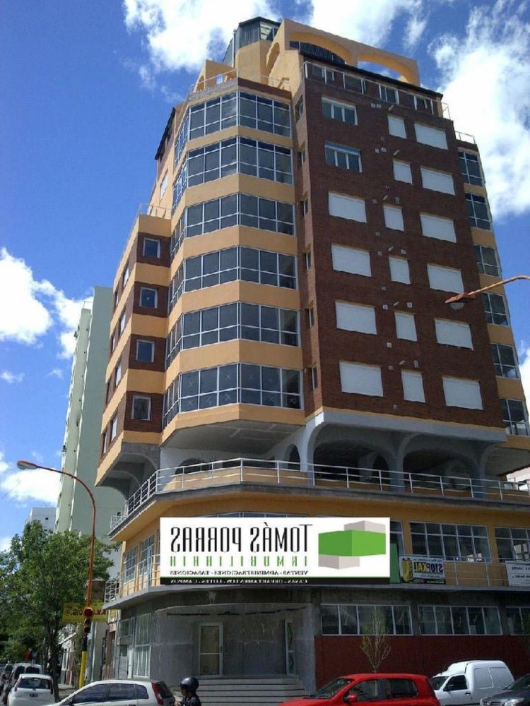 4 bedrooms Apartment in Buenos Aires, Argentina No. 66290