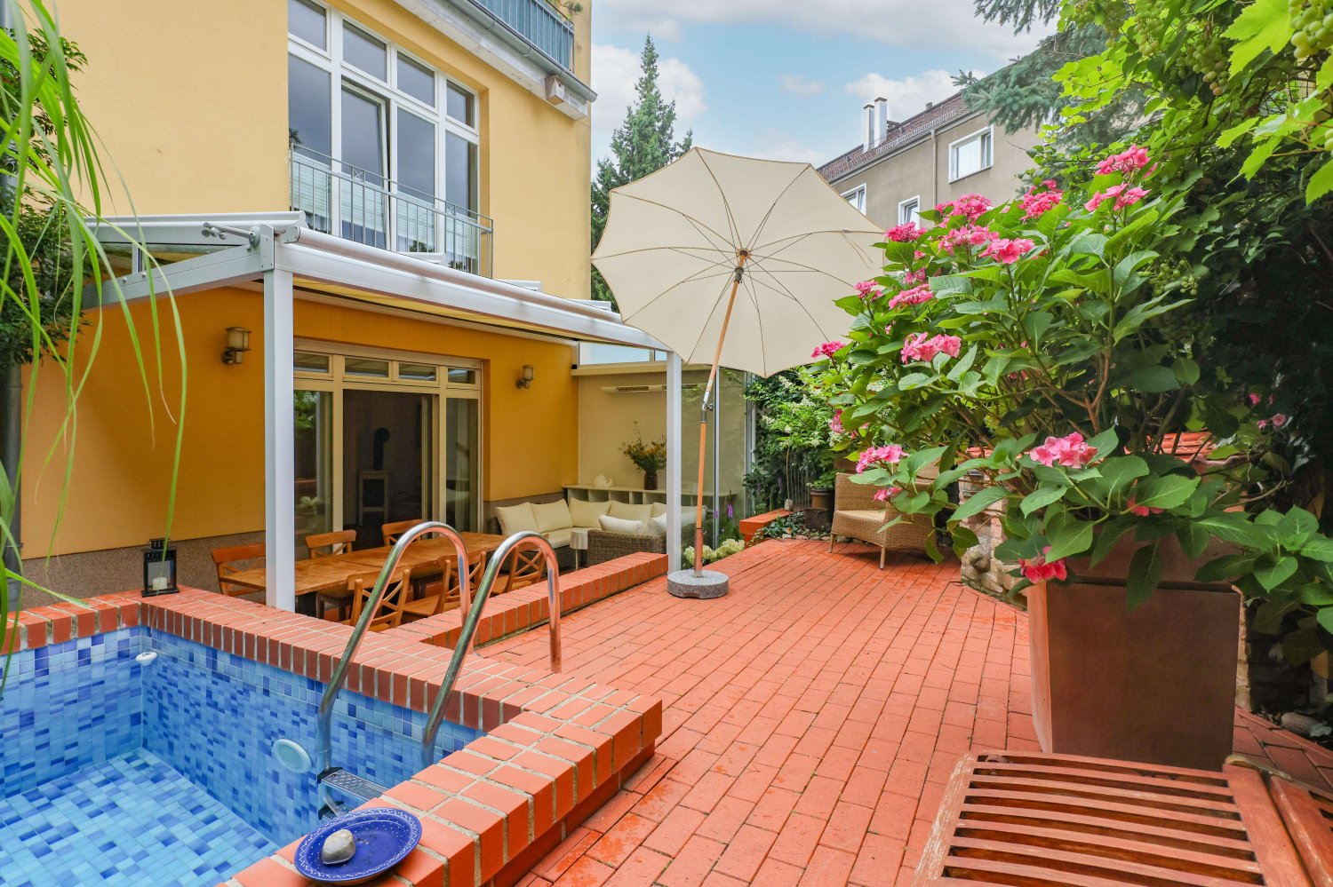 3 rooms Duplex in Niederschonhausen, Germany No. 339601