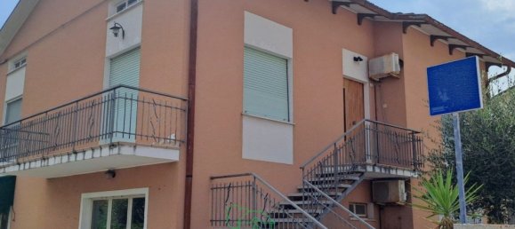 6 bedrooms House in Colli al Metauro, Italy No. 317845 18