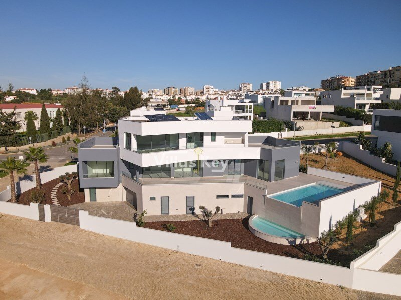 Casa T4 em Lagos, Portugal N.º 131922