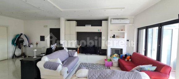3 bedrooms Penthouse in Cosenza, Italy No. 218932 2