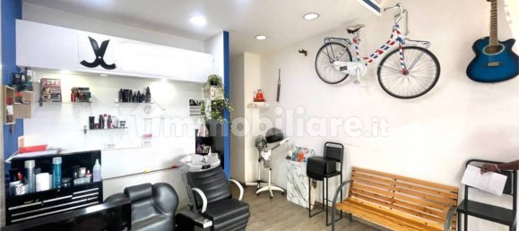 2 rooms Commercial property in Milan, Italy No. 378627 5