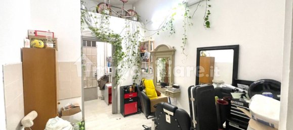 2 rooms Commercial property in Milan, Italy No. 378627 10