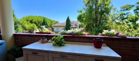 2 bedrooms Building in Bellaria Igea Marina, Italy No. 267302 17