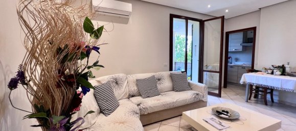 2 bedrooms Building in Bellaria Igea Marina, Italy No. 267302 16