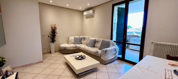 2 bedrooms Building in Bellaria Igea Marina, Italy No. 267302 11