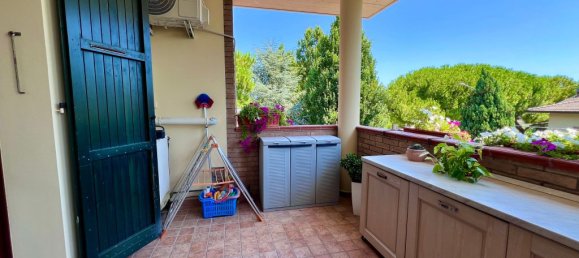 2 bedrooms Building in Bellaria Igea Marina, Italy No. 267302 13