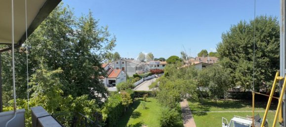 2 bedrooms Apartment in Casier, Italy No. 309921 28