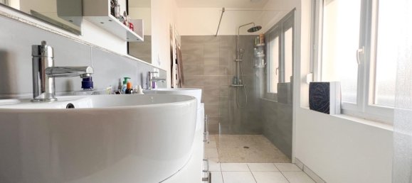 Дом с 6 спальнями в Абвиль, Франция № 152098 12