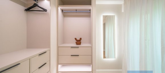 Дуплекс с 2 спальнями в Мадрид, Испания № 127455 6