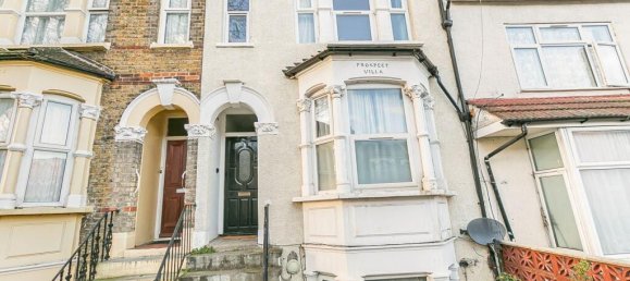 2 Schlafzimmer Wohnung in Plaistow, United Kingdom, Nr. 12467 2