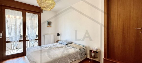 Квартира с 3 комнатами в Монтегротто Терме, Италия № 300331 4