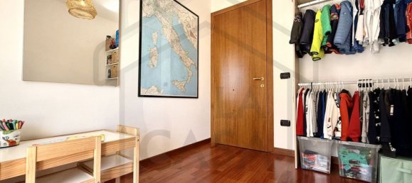 Квартира с 3 комнатами в Монтегротто Терме, Италия № 300331 11