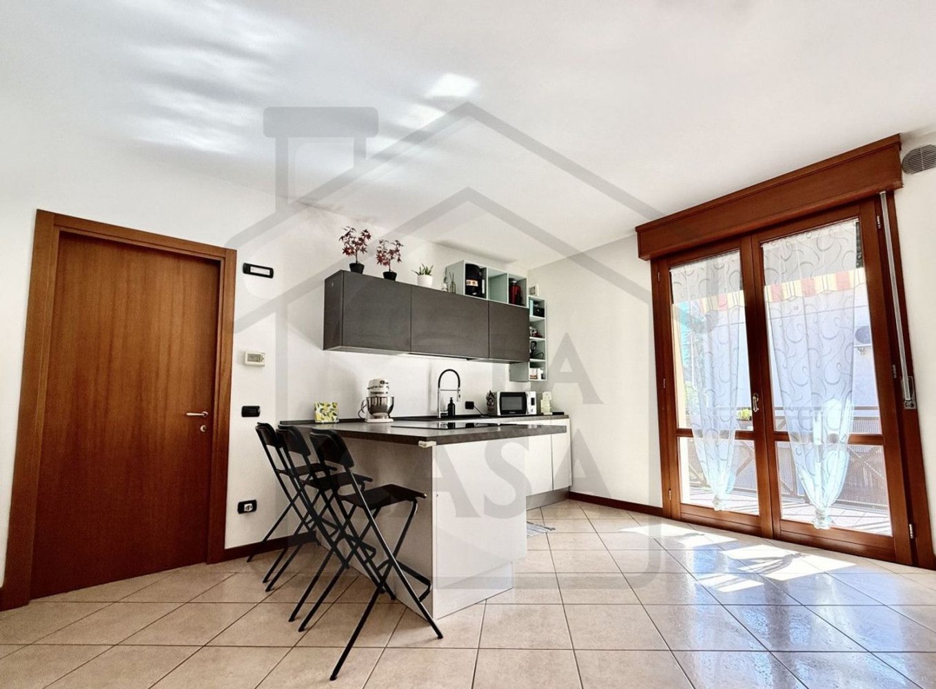 Квартира с 3 комнатами в Монтегротто Терме, Италия № 300331